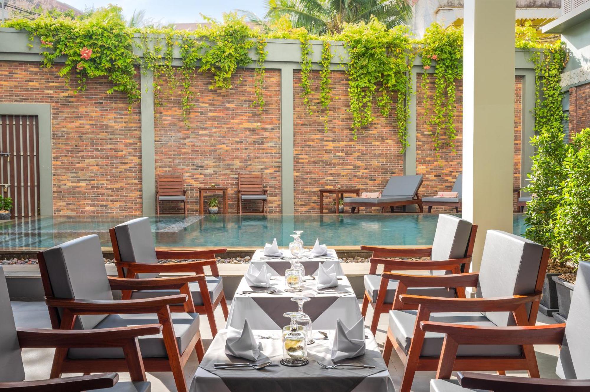 Mony Reach Angkor Hotel Siem Reap Exteriör bild