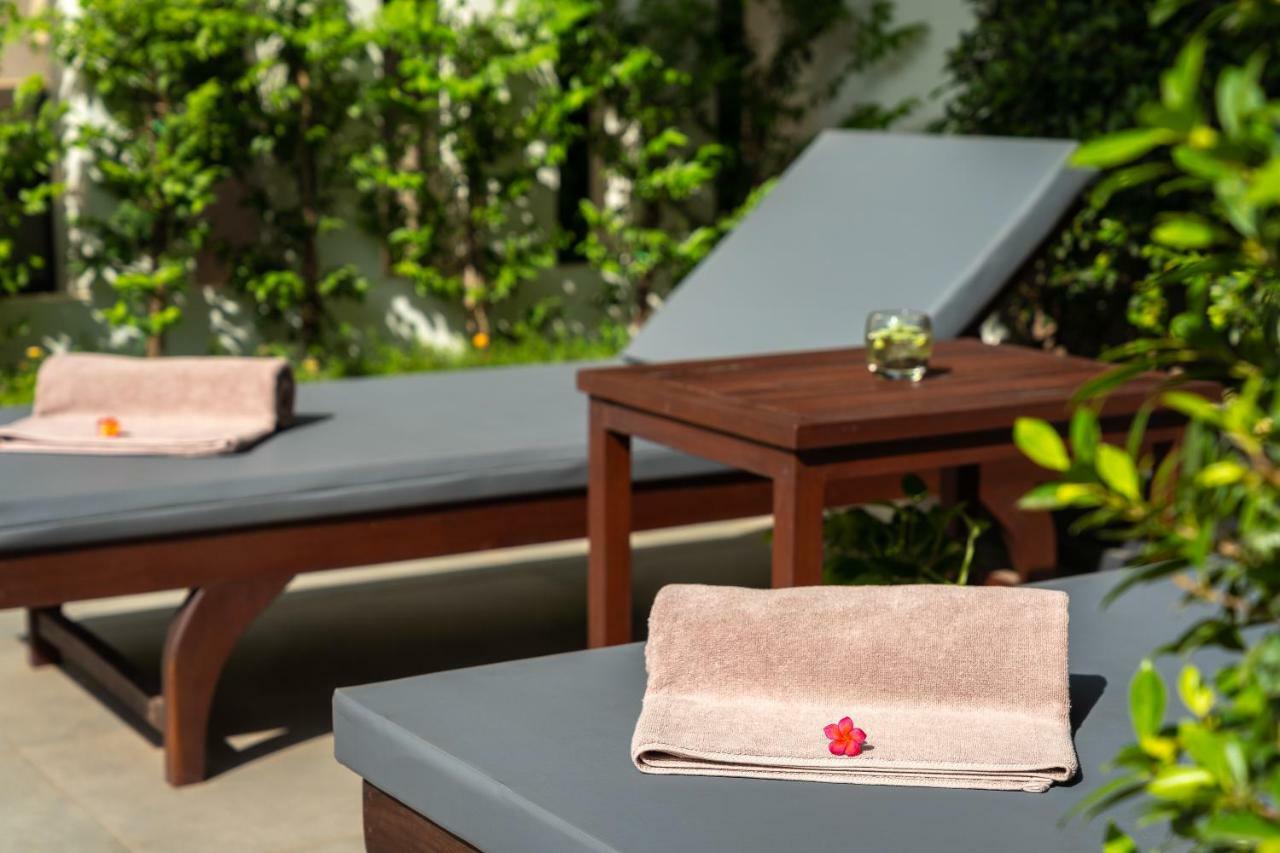 Mony Reach Angkor Hotel Siem Reap Exteriör bild